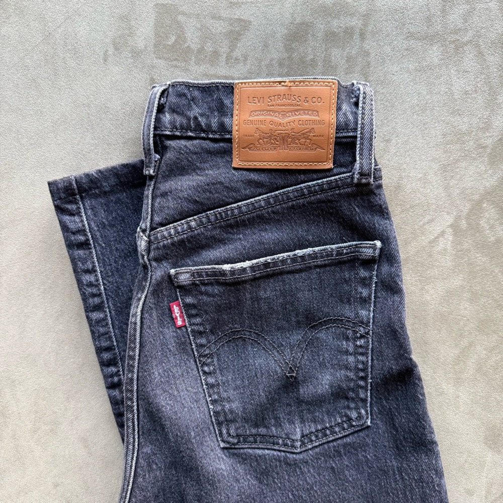 Levi's Ribcage Straight Ankle Jeans - Hemmed, 25''